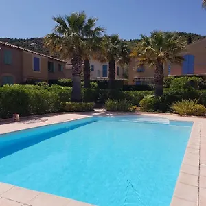 Les Olivades - Golfe De Saint Tropez - De La Tour Hébergement de vacances